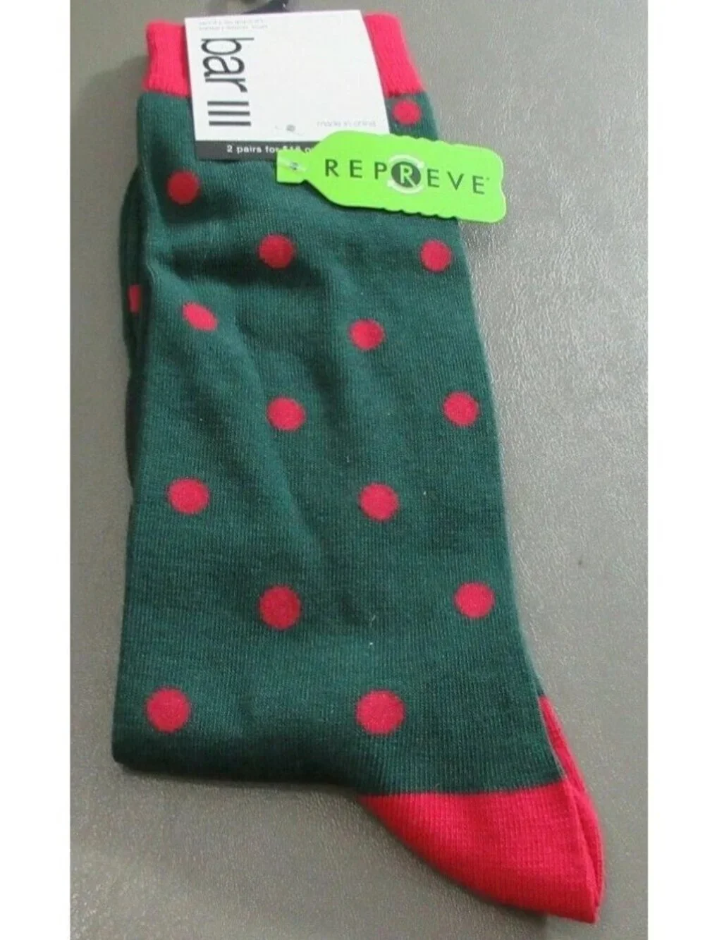 Bar III Men's 1-Pair Casual Novelty Socks, Green Red Polka Dot, Shoe Size 7-12